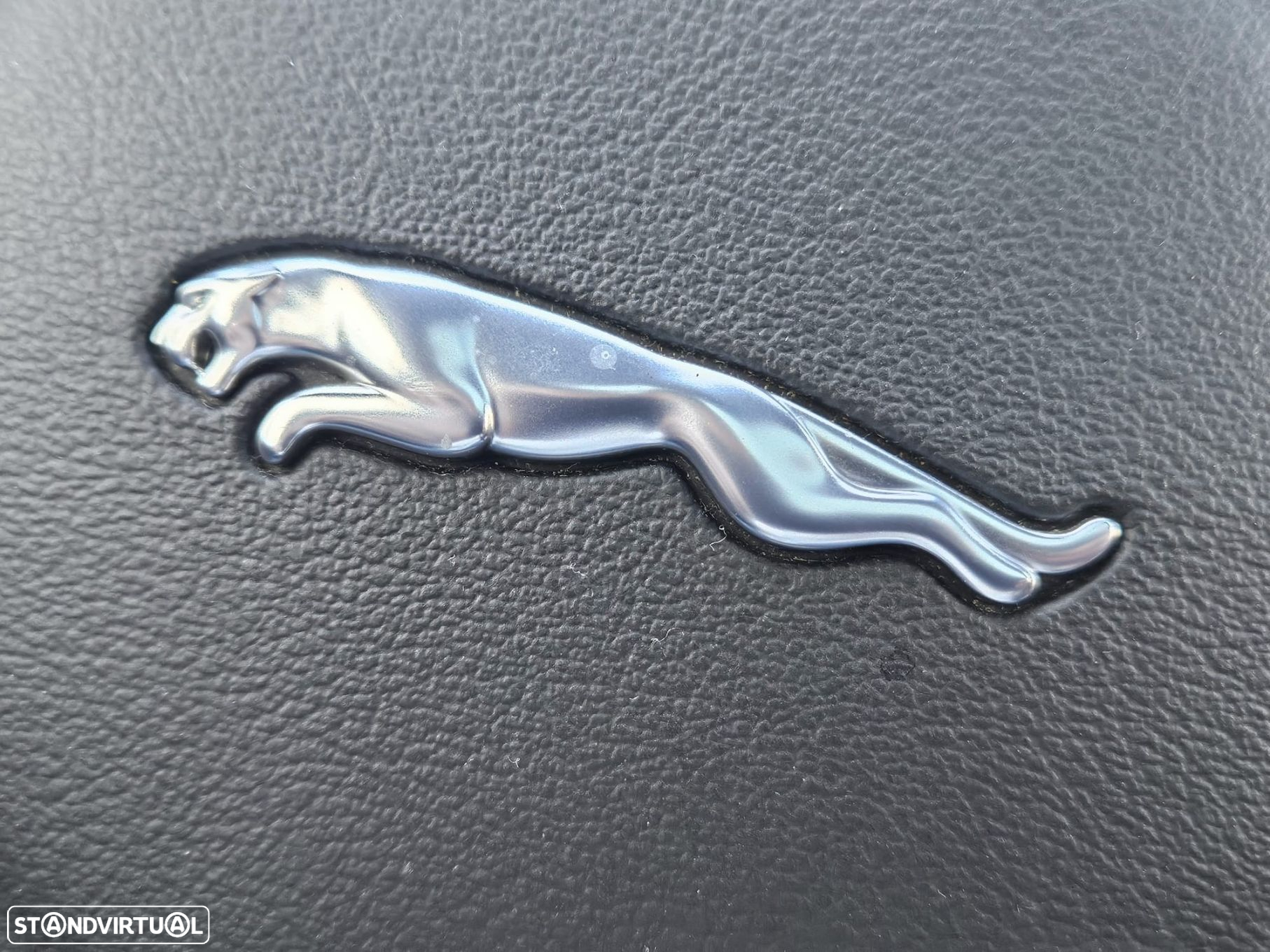 Jaguar XE 2.0 D R-Sport Aut. - 16