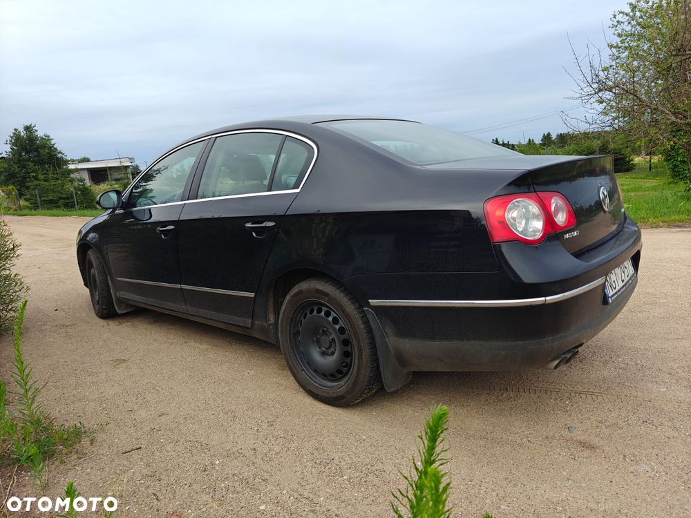 Volkswagen Passat 2.0 TDI Highline - 7