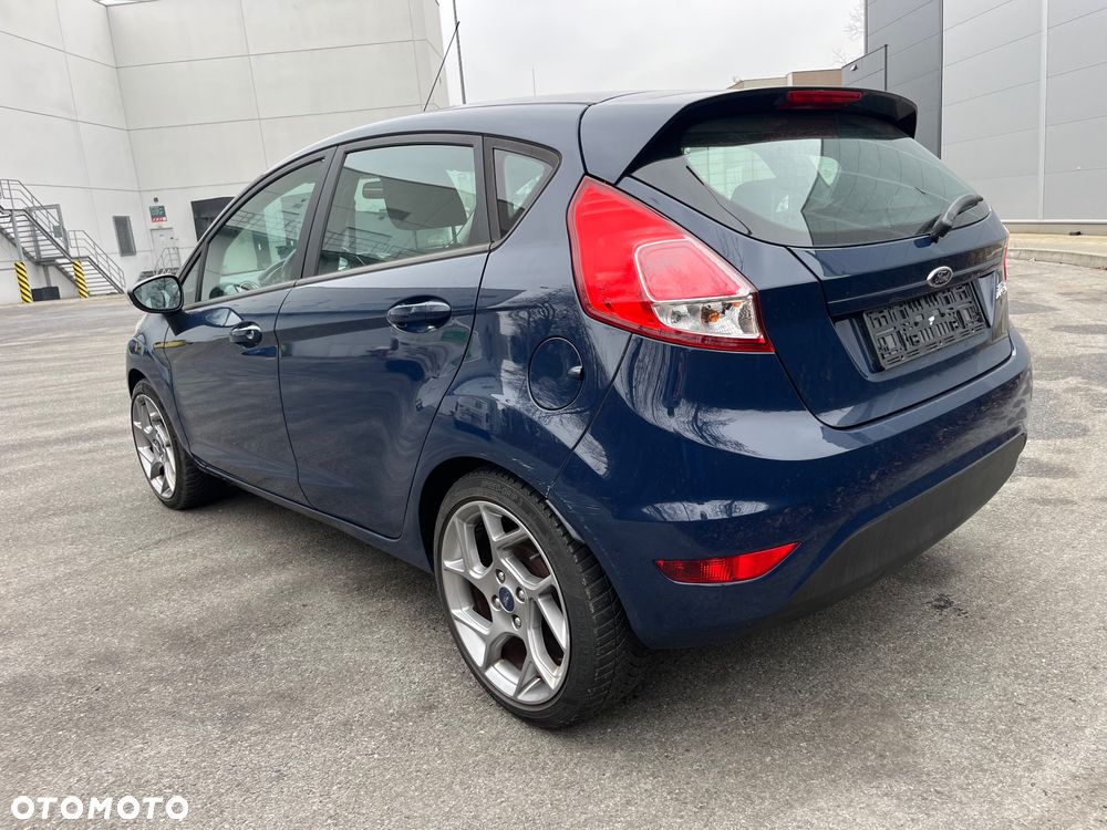 Ford Fiesta 1.1 Trend - 26