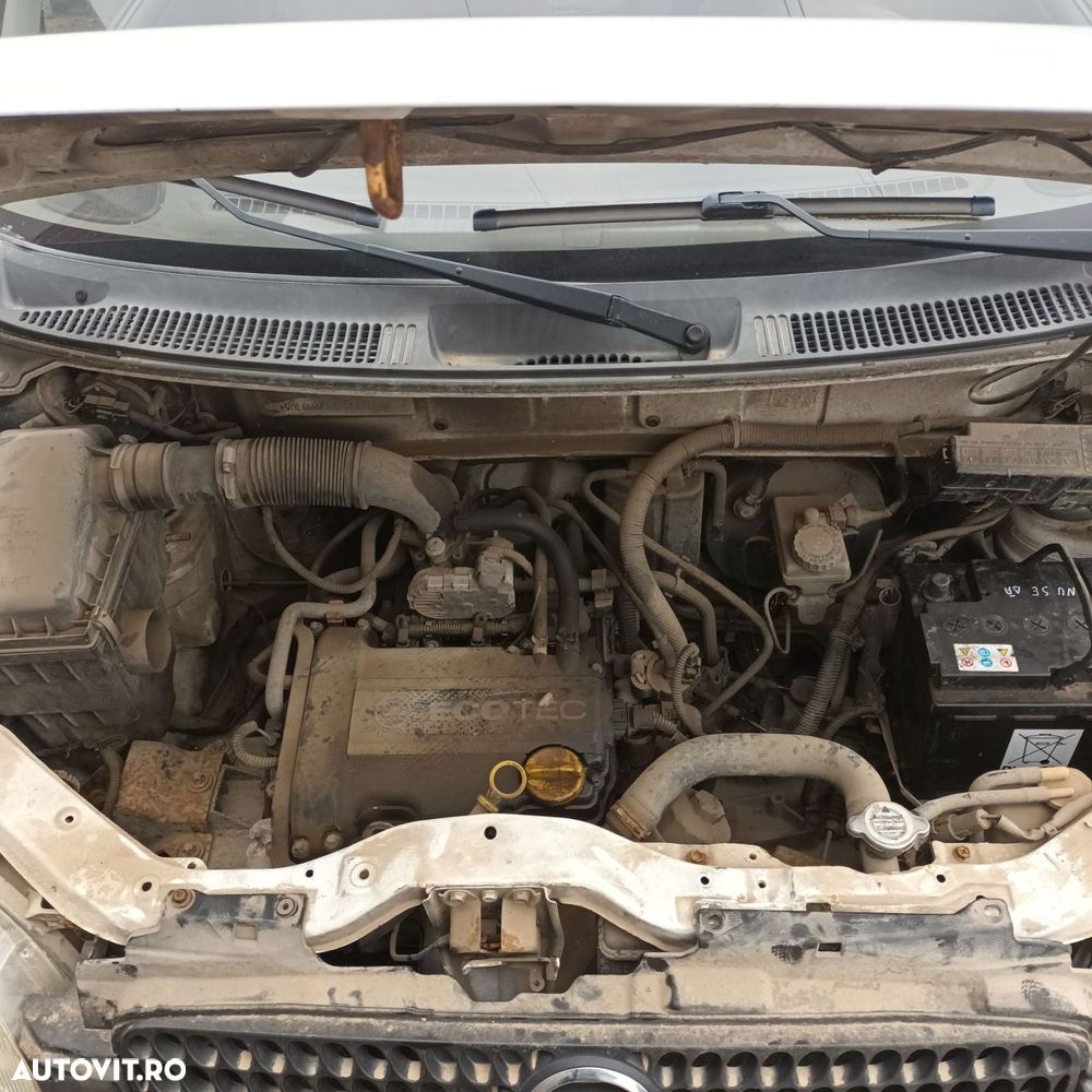 Dezmembrari  Opel AGILA (A) (H00)  2000  > 2007 1.0 12V Benzina - 8