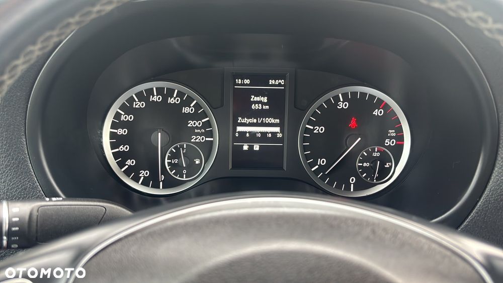 Mercedes-Benz Vito - 18