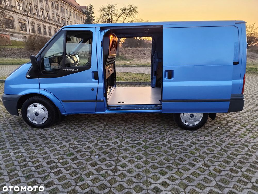 Ford TRANSIT - 4