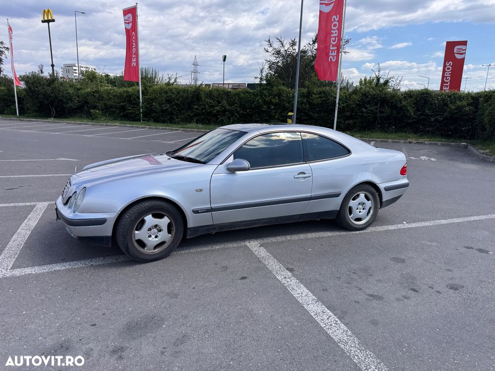 Mercedes-Benz CLK - 4