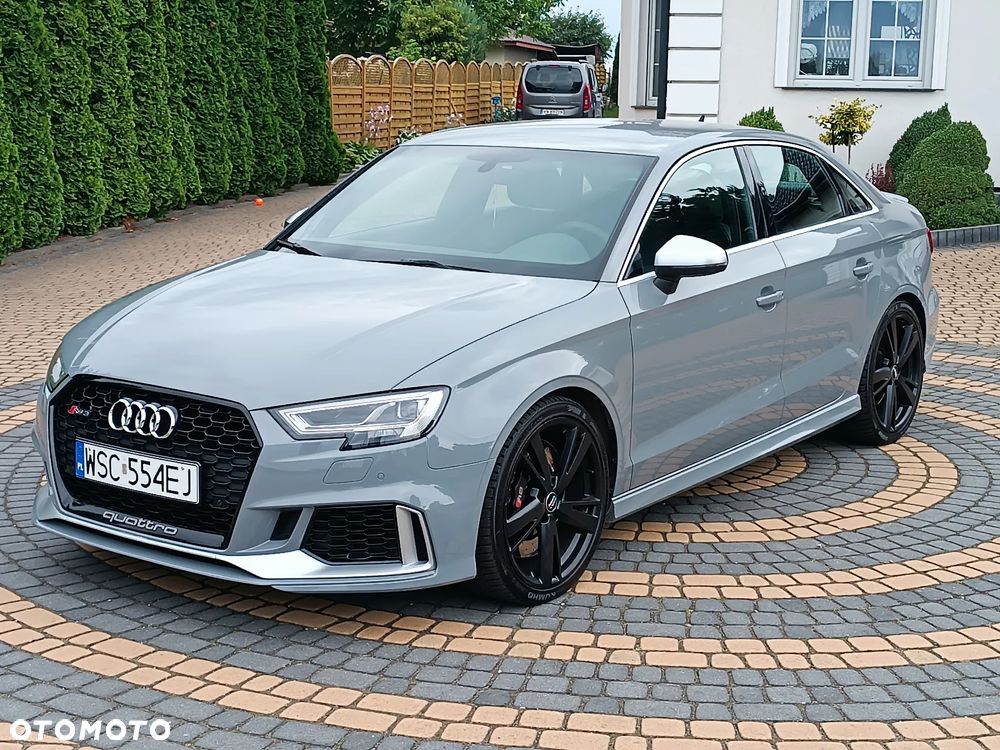 Audi RS3 Limousine 2.5 TFSI Quattro S tronic - 2