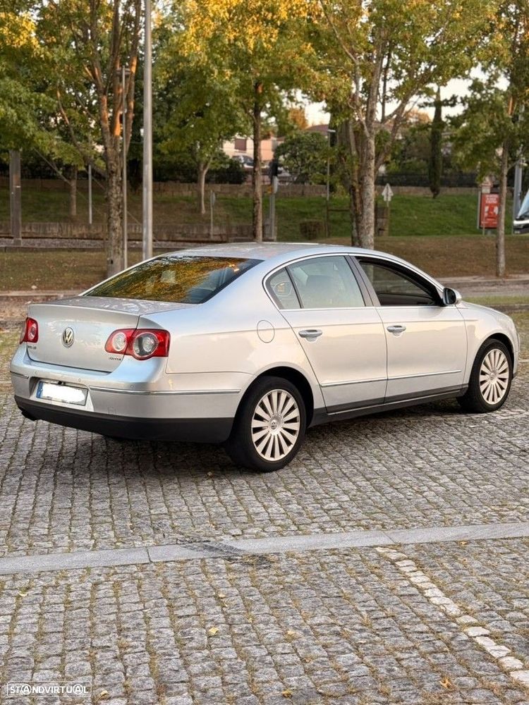 VW Passat 2.0 TDI Highline - 5