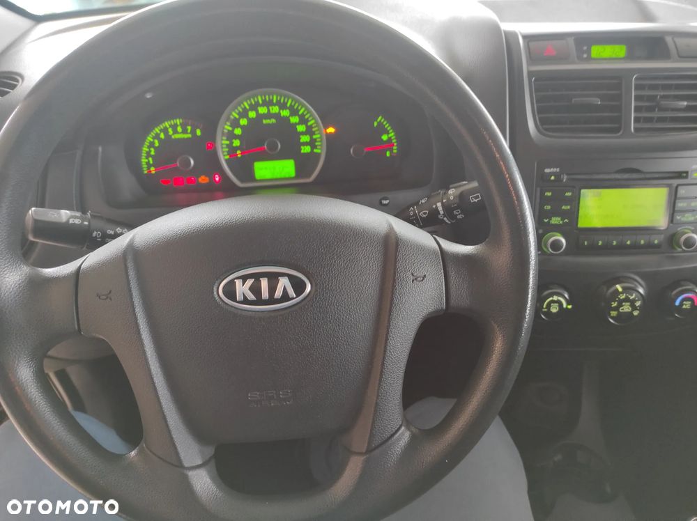 Kia Sportage 2.0 2WD Attract - 16