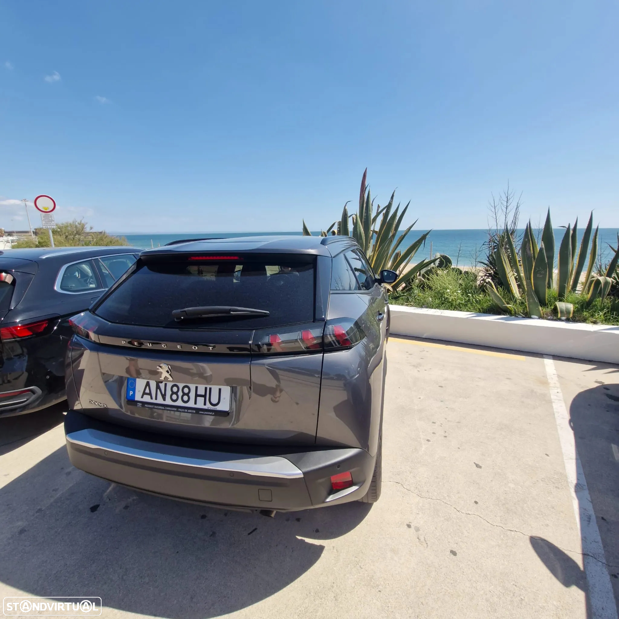 Peugeot 2008 1.2 PureTech Allure - 29