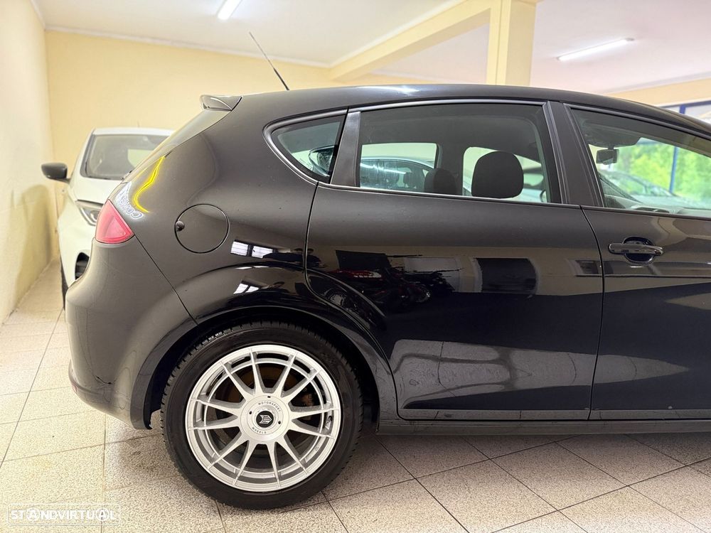 SEAT Leon 1.6 TDI Sport DSG - 28