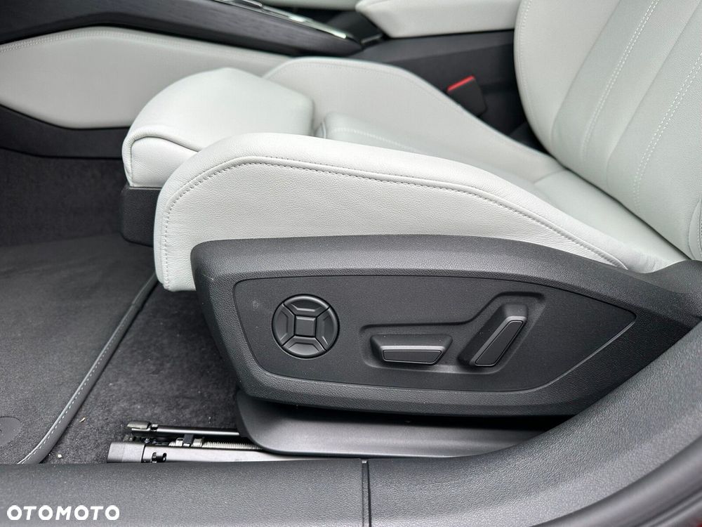 Audi A5 Limousine - 17