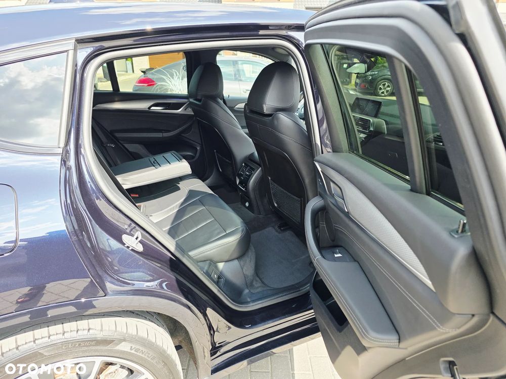 BMW X4 xDrive20d M Sport Edition - 12