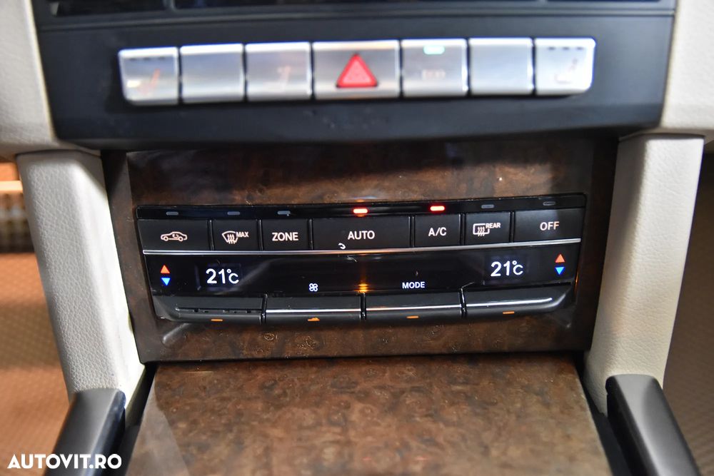 Mercedes-Benz E 250 7G-TRONIC - 18