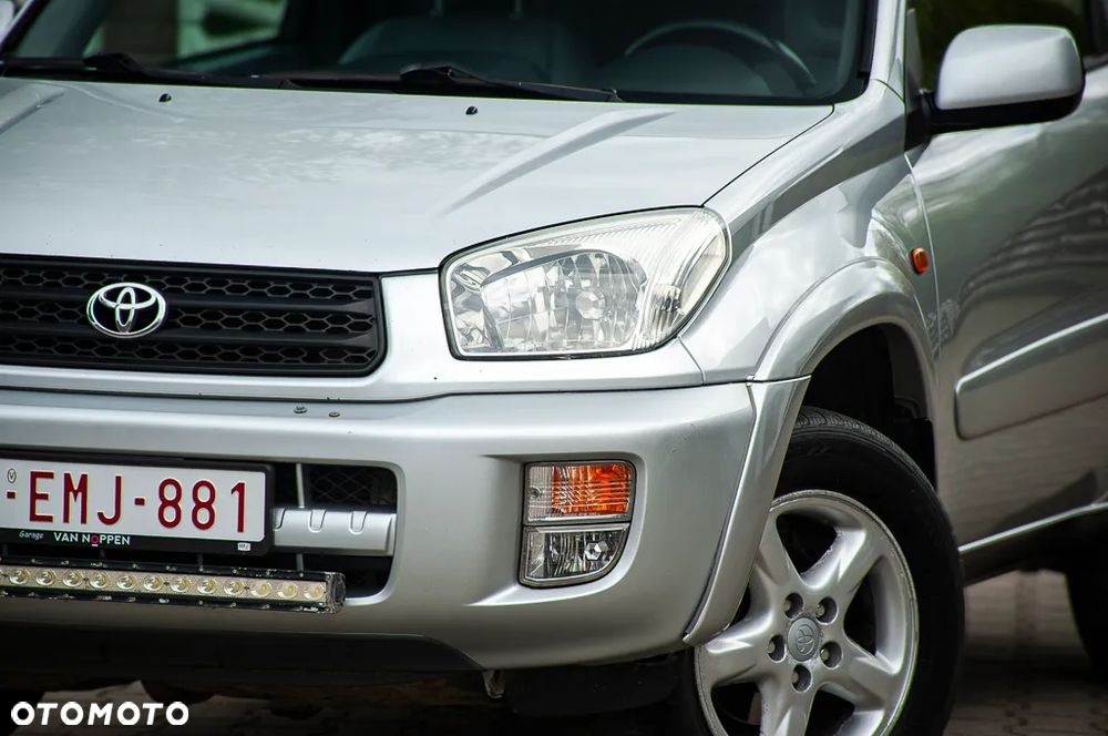 Toyota RAV4 2.0 VVT-i Sol - 27