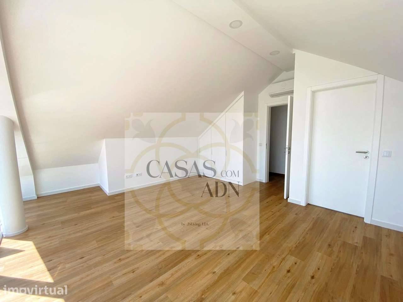 Apartamento T2 duplex de charme no coração de Aveiro - Grande imagem: 5/14