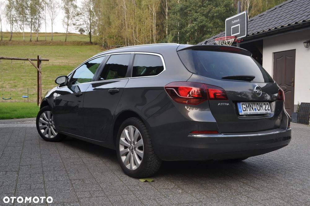 Opel Astra 1.4 Turbo Exklusiv - 5