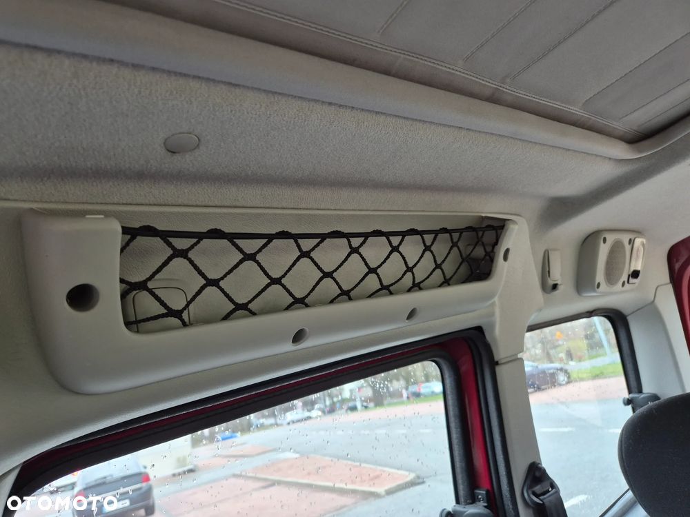 Citroën Berlingo Multispace 1.6 HDI Exclusive - 26