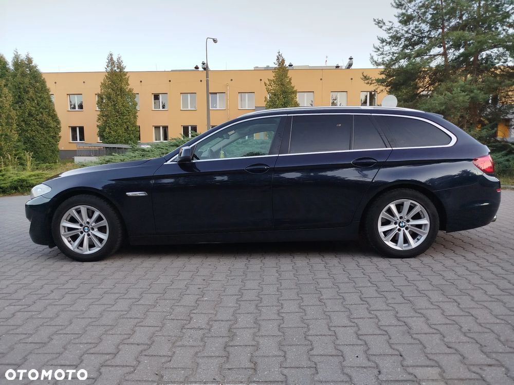 BMW Seria 5 530d Sport-Aut - 3