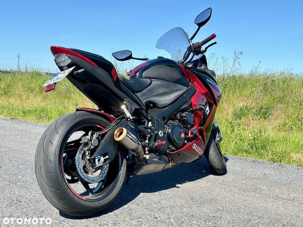 Suzuki GSX 1000 - 3