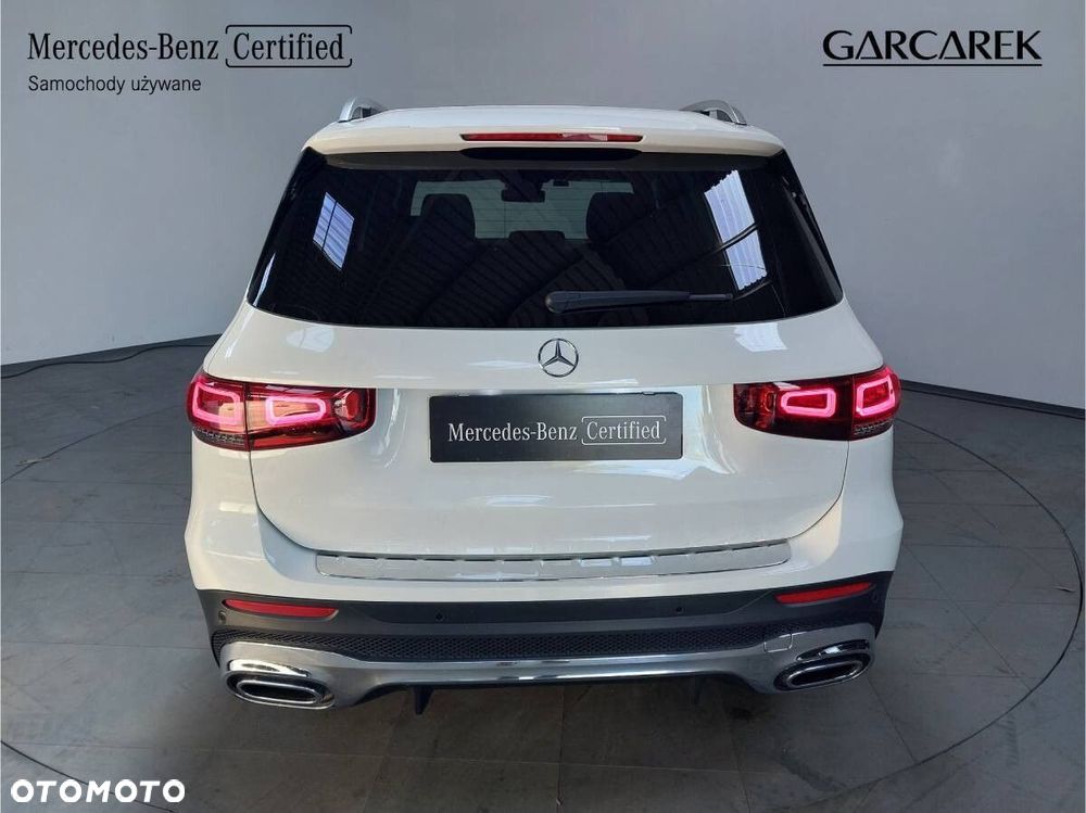 Mercedes-Benz GLB 200 4-Matic AMG Line 8G-DCT - 8