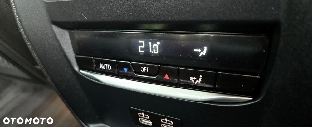 BMW Seria 3 320d xDrive Sport Line Shadow sport - 14