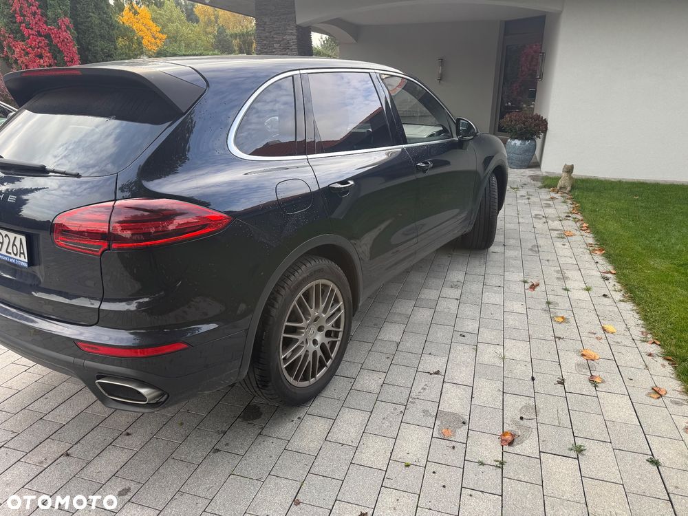 Porsche Cayenne - 10