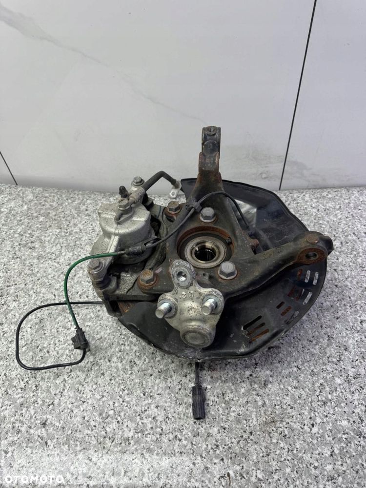 zwrotnica prawy przód toyota yaris cross kros 2022-25 1.5 hybryda - 6