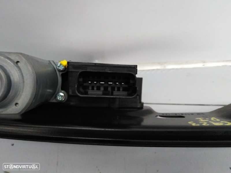 ELEVADOR DE VIDRO FRONTAL ESQUERDO RENAULT KADJAR 2015 -807218568R - 4