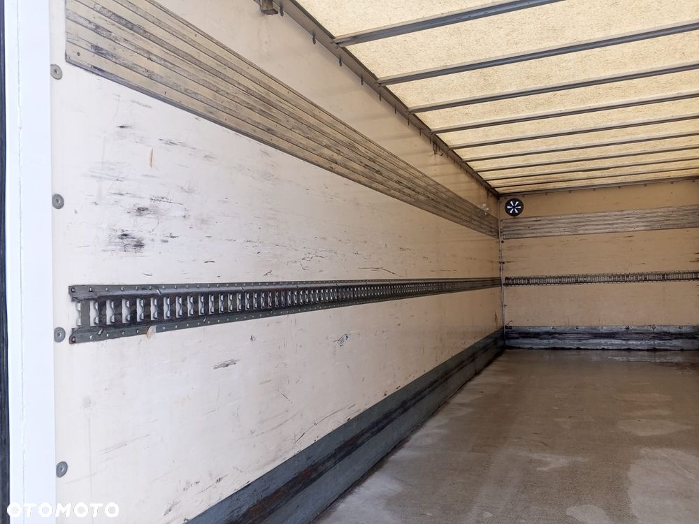 Renault D12 EURO6 ŁADOWNOŚĆ TON/ WINDA KLAPA - 12