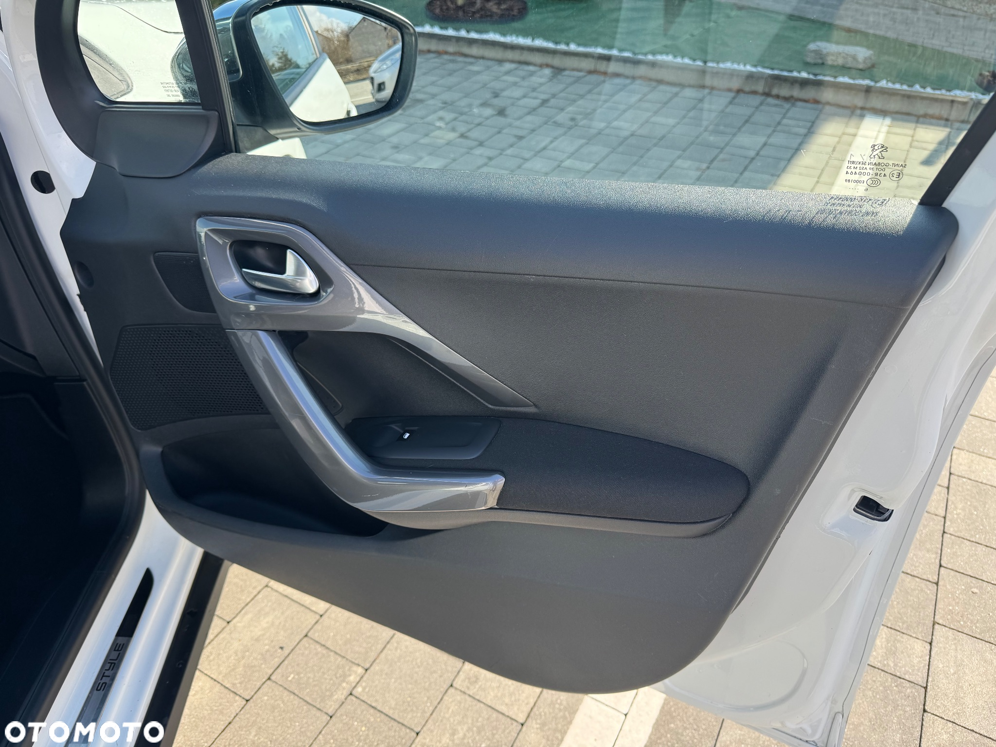 Peugeot 2008 1.2 VTi/Pure Tech Active - 23