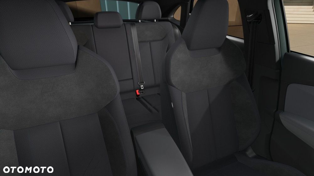 Audi Q3 Sportback - 9