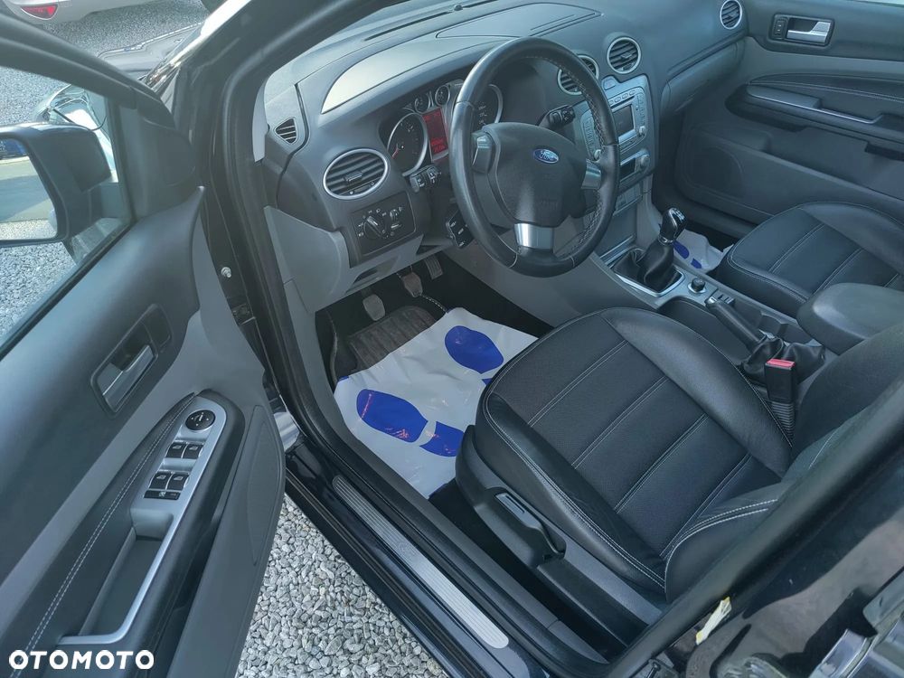 Ford Focus 1.6 Ti-VCT Titanium - 11