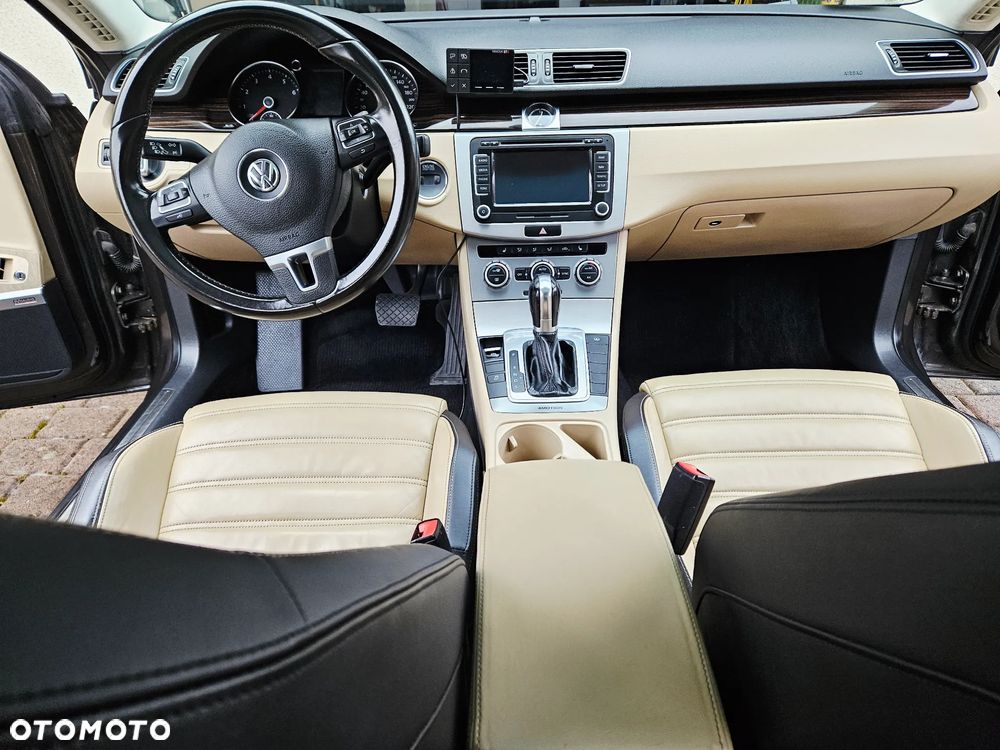 Volkswagen CC 3.6 V6 4Motion DSG - 21