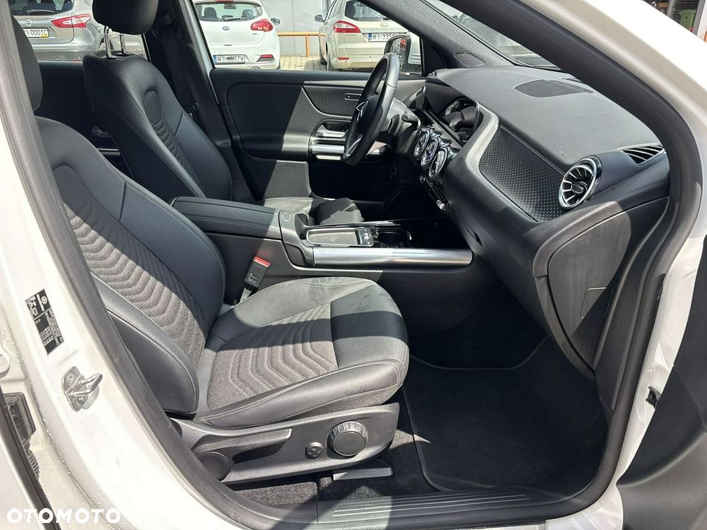 Mercedes-Benz EQA 250+ 70.5kWh Progressive - 15