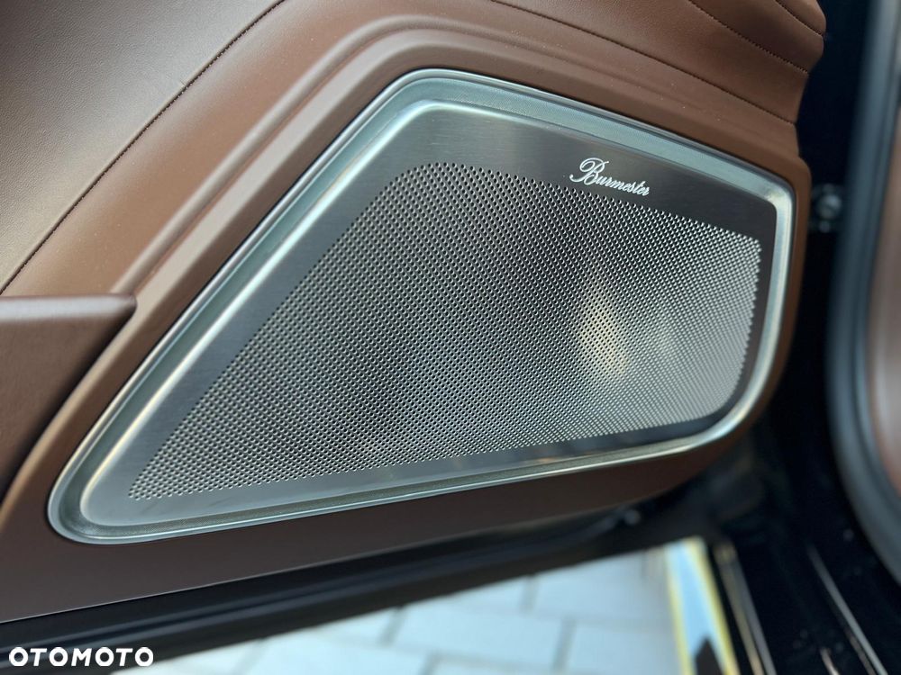 Porsche Panamera - 21