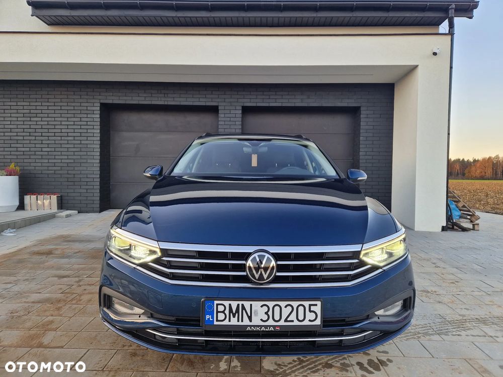Volkswagen Passat Variant 2.0 TDI DSG (BlueMotion Technology) Comfortline - 3
