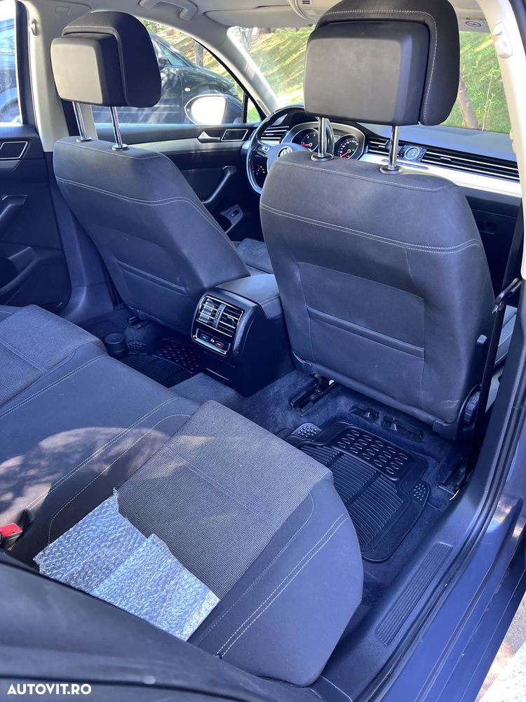 Volkswagen Passat 2.0 TDI DSG Comfortline - 14