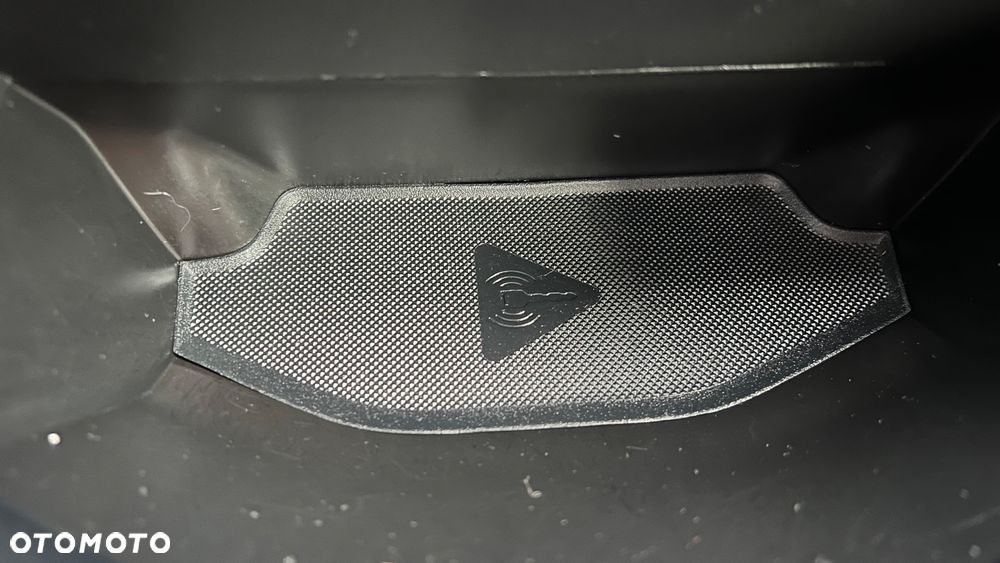 Ford Fiesta 1.5 TDCi SYNC Edition - 14