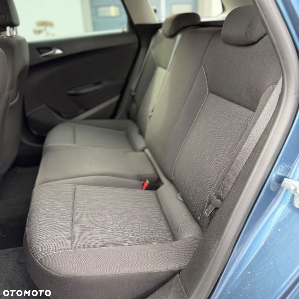 Opel Astra - 24