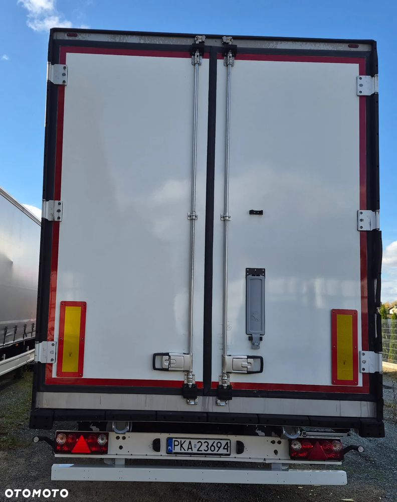 Schmitz Cargobull SKO24 SCB S3 - 8