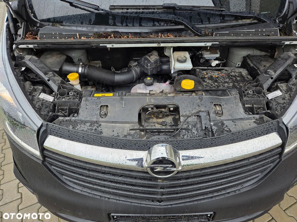 Opel Vivaro - 16
