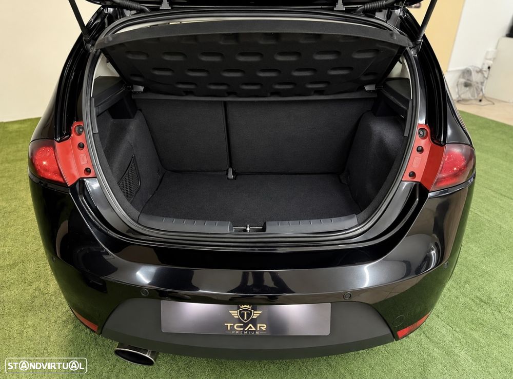 SEAT Leon 2.0 TDI FR - 11