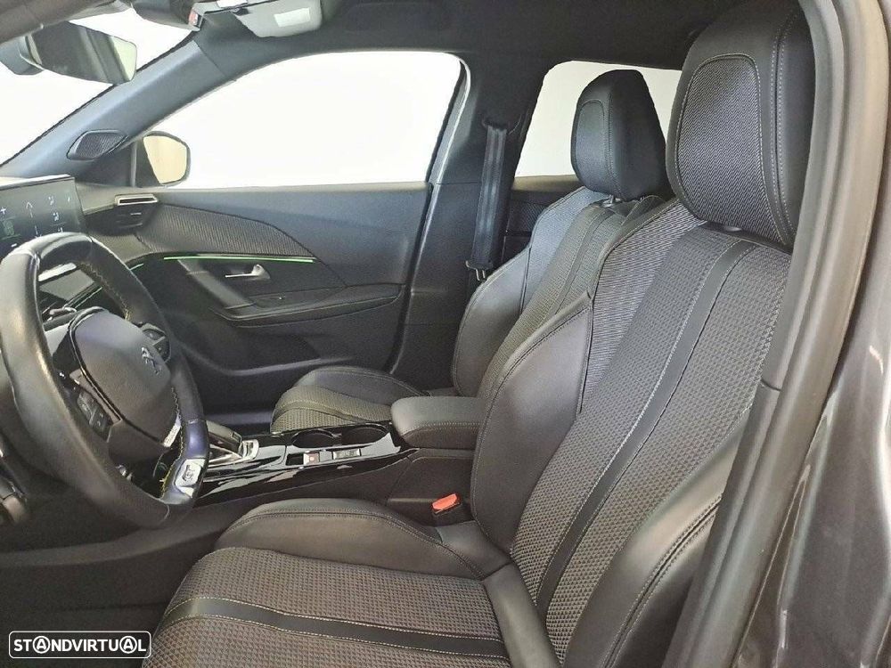 Peugeot 2008 1.2 PureTech GT Line EAT8 - 9