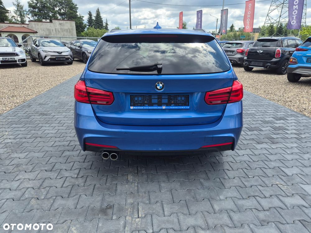BMW Seria 3 320d xDrive Sport Line - 13