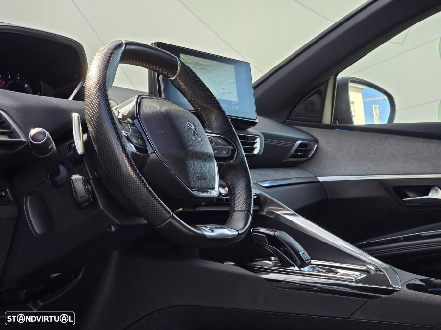 Peugeot 3008 1.5 BlueHDi GT EAT8 - 13