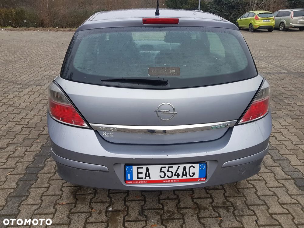 Opel Astra 1.7 CDTI DPF Edition - 4