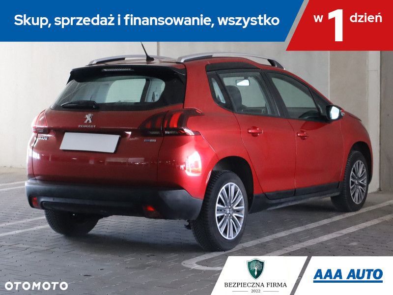 Peugeot 2008 - 7