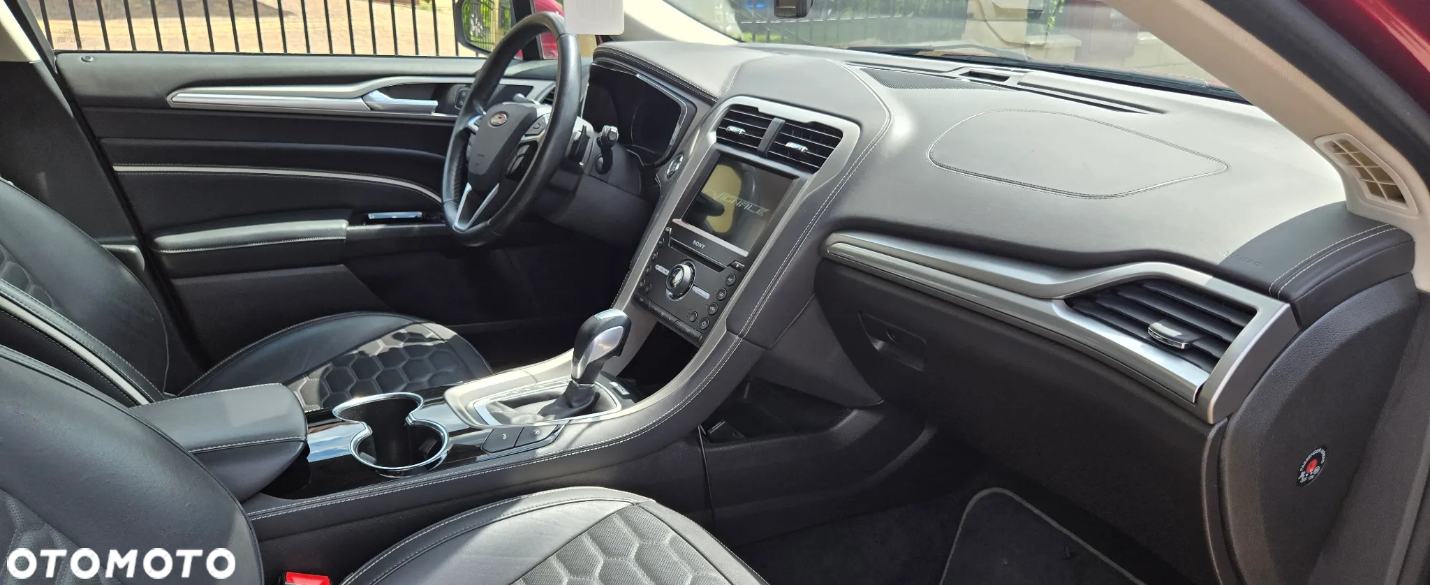 Ford Mondeo Vignale 2.0 TDCi PowerShift - 13
