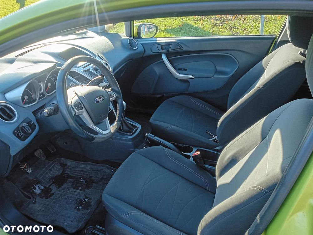 Ford Fiesta 1.4 Titanium - 5