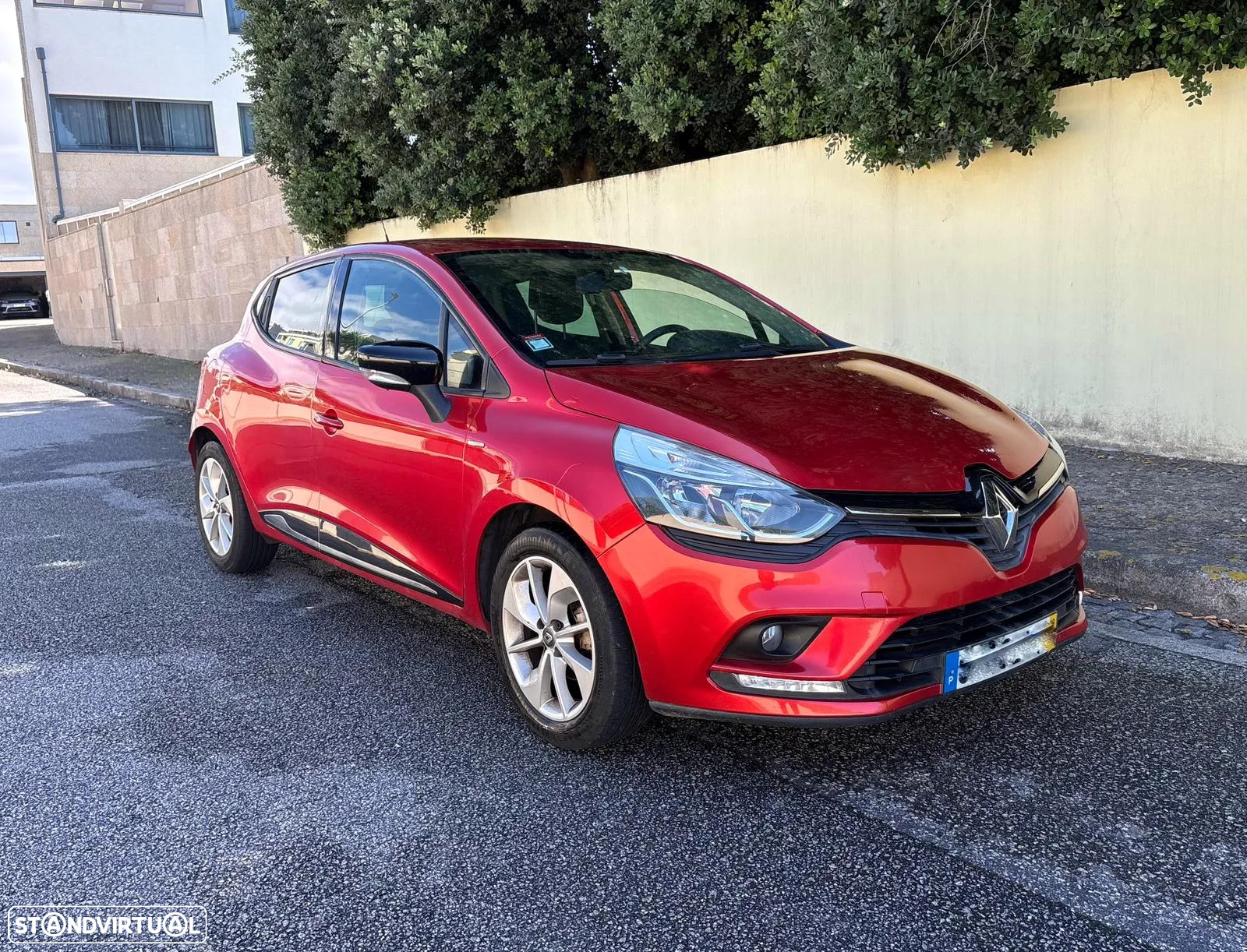 Renault Clio 0.9 TCe Limited Edition - 17