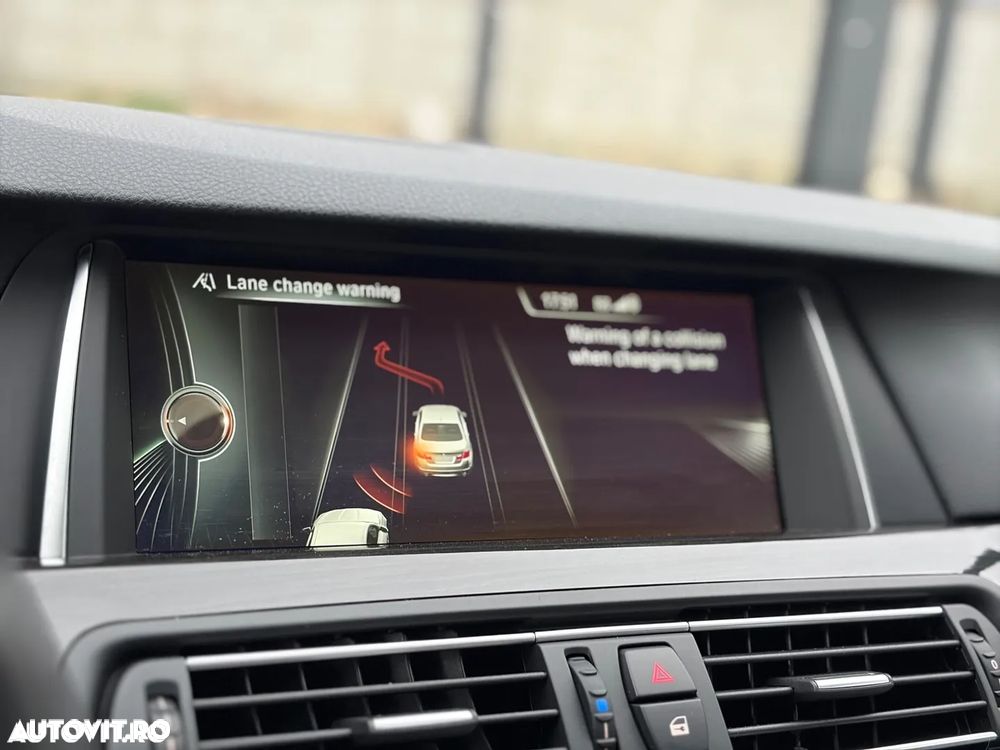 BMW Seria 5 520d Aut. Luxury Line - 15