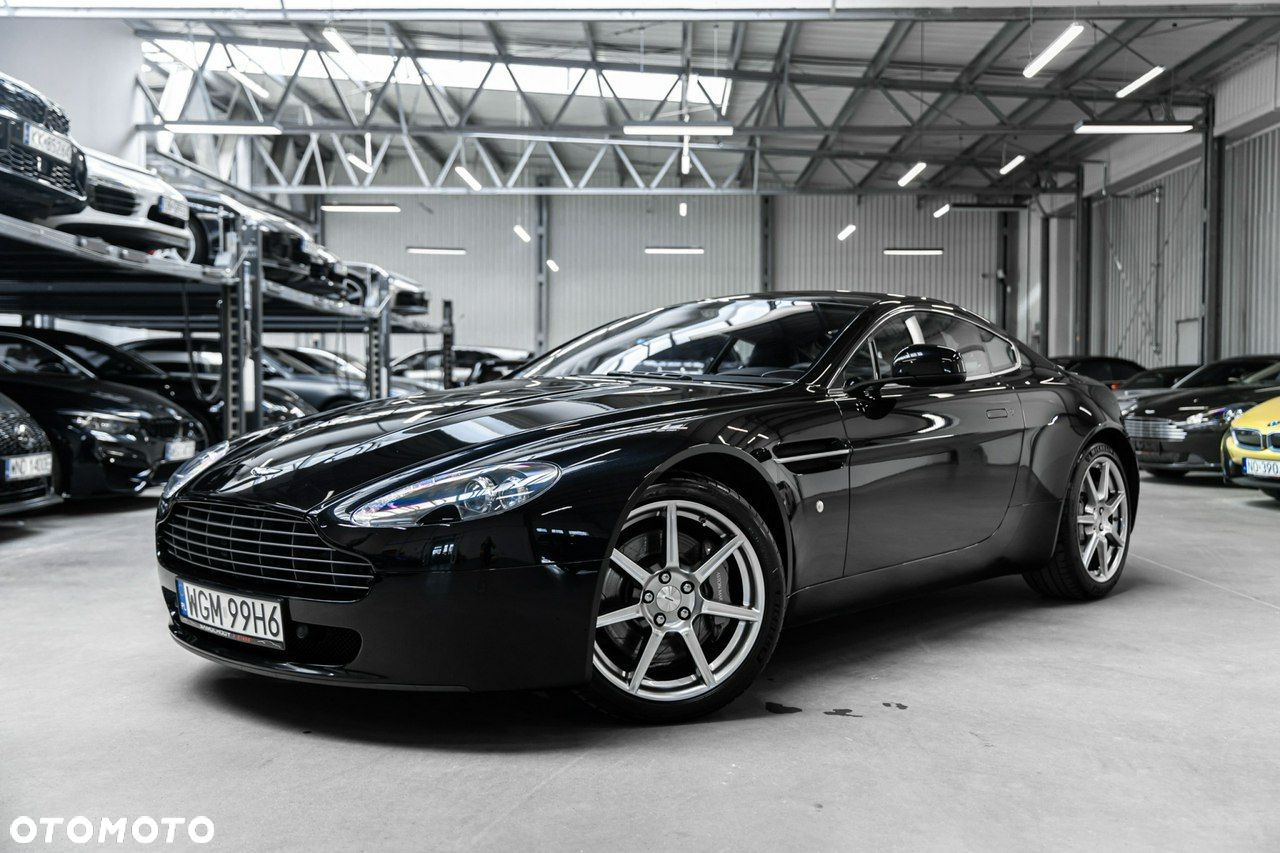 Aston Martin V8 Vantage 4,7 SportShift - 2
